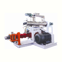 wet feed extruder