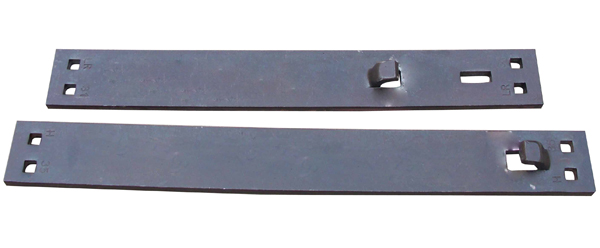 Hook twin tie plates