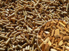 How can pine pellet fuel be fully burned without coking?